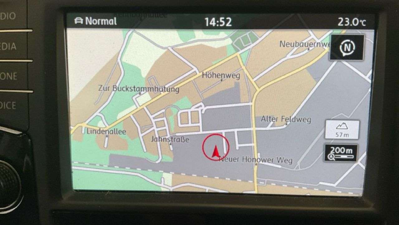 VW TOURAN en Minoautos