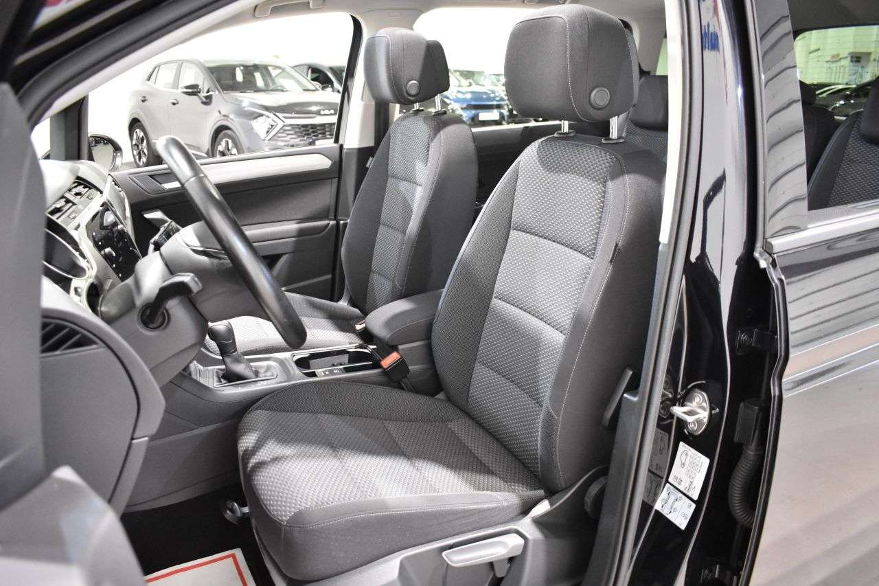 VW TOURAN en Minoautos