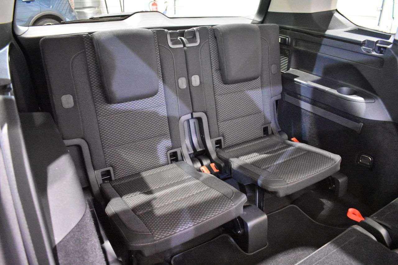 VW TOURAN en Minoautos
