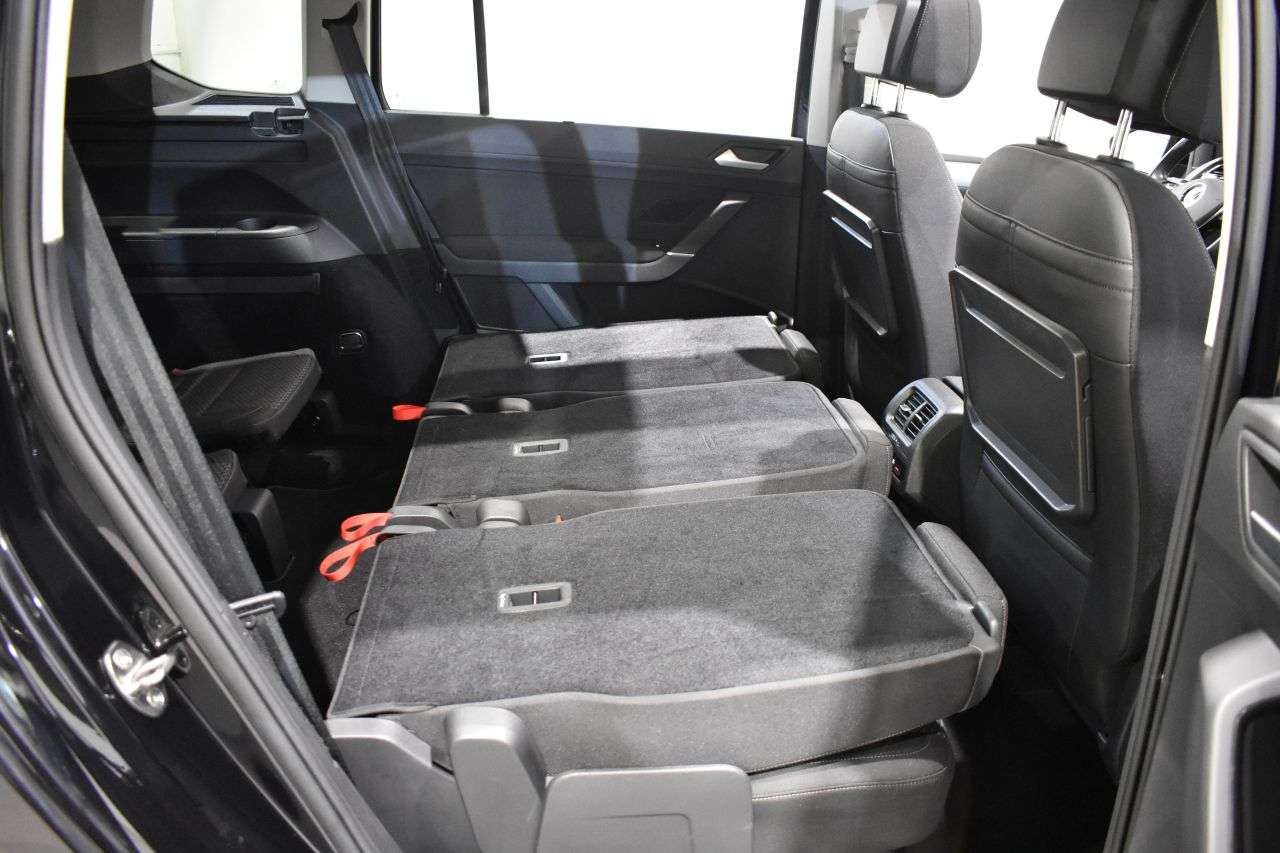 VW TOURAN en Minoautos