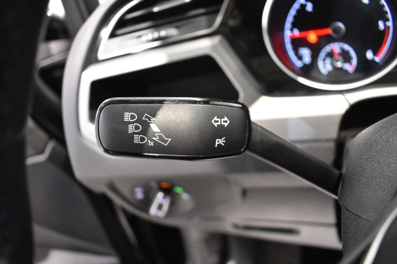 VW TOURAN en Minoautos