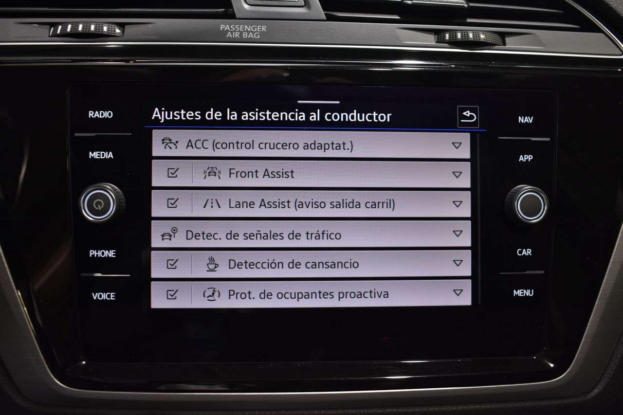 VW TOURAN en Minoautos