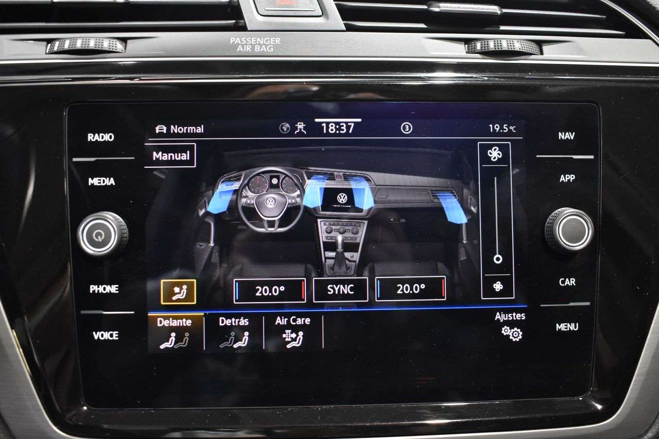 VW TOURAN en Minoautos