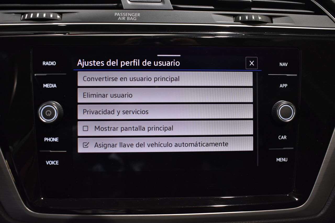 VW TOURAN en Minoautos