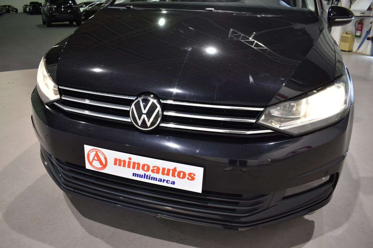 VW TOURAN en Minoautos