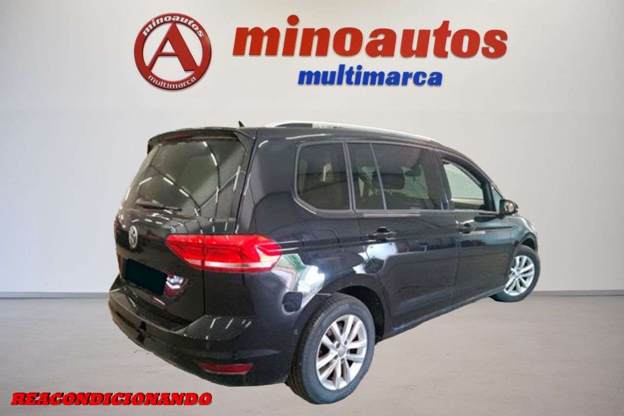 VW TOURAN en Minoautos