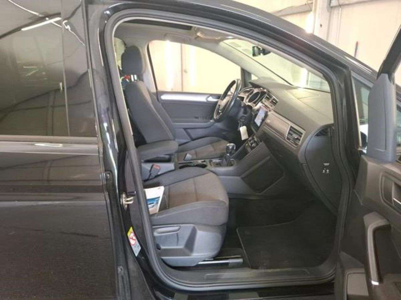 VW TOURAN en Minoautos