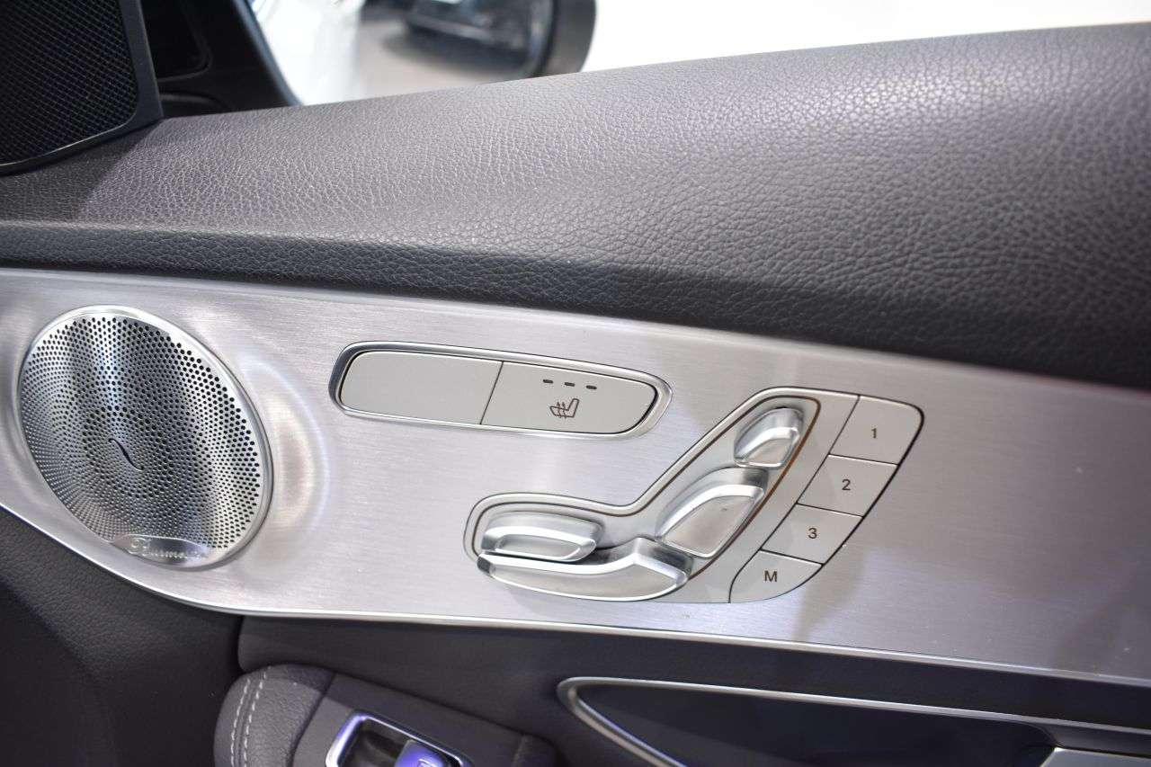 MERCEDES-BENZ CLASE C ESTATE en Minoautos