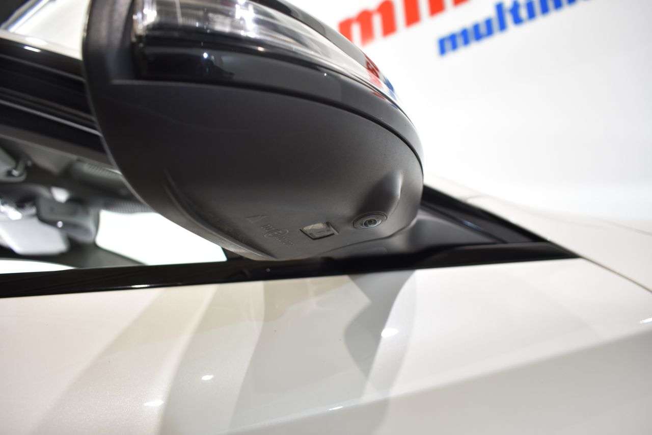 MERCEDES-BENZ CLASE C ESTATE en Minoautos