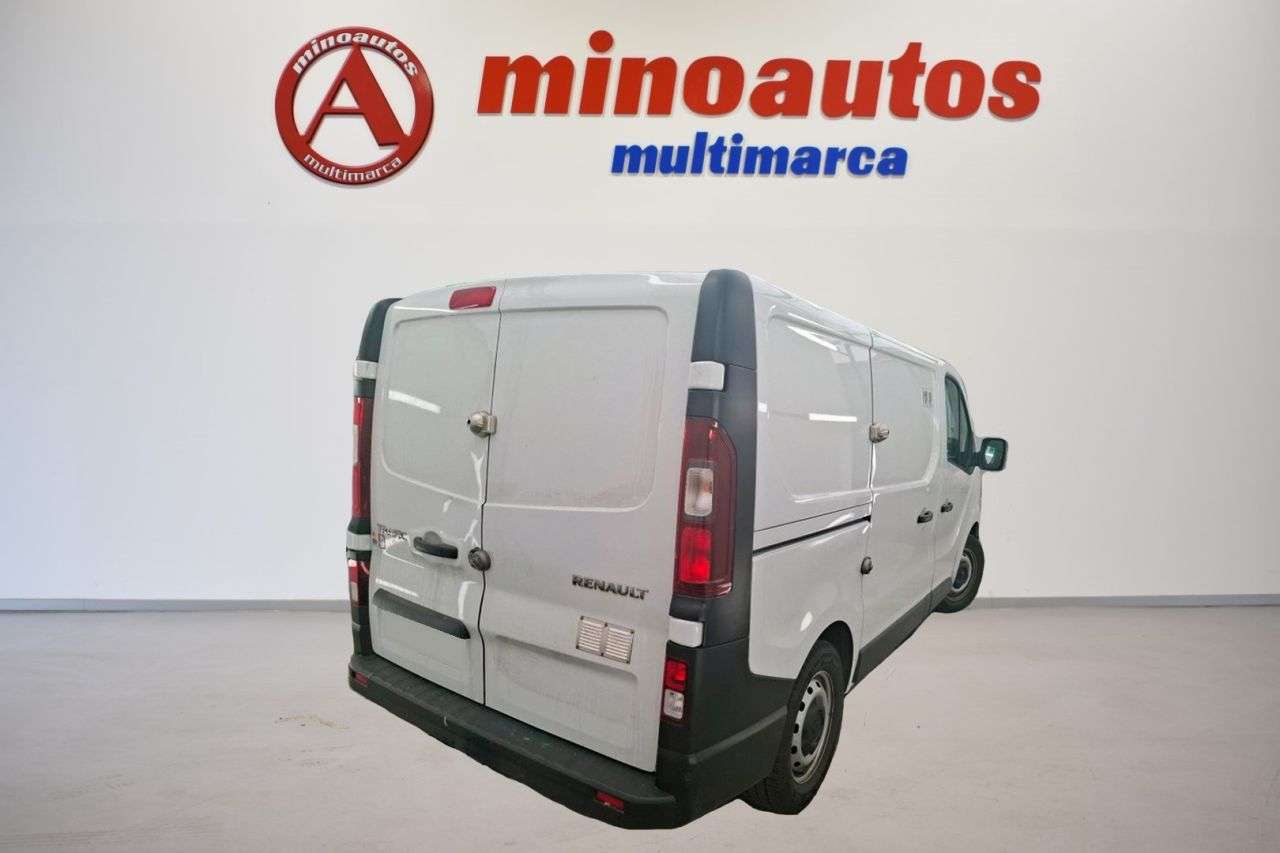RENAULT TRAFIC en Minoautos