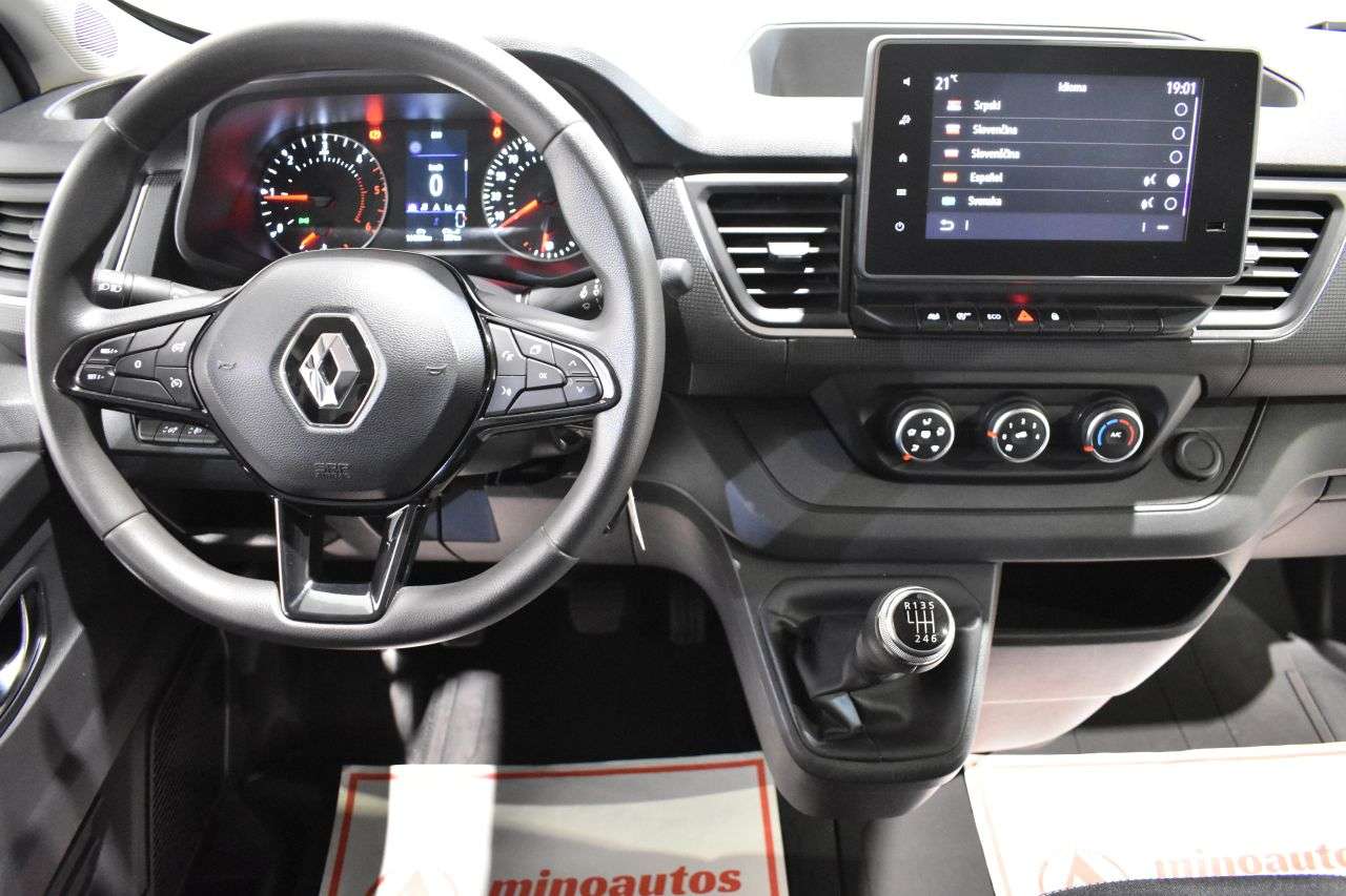 RENAULT TRAFIC en Minoautos