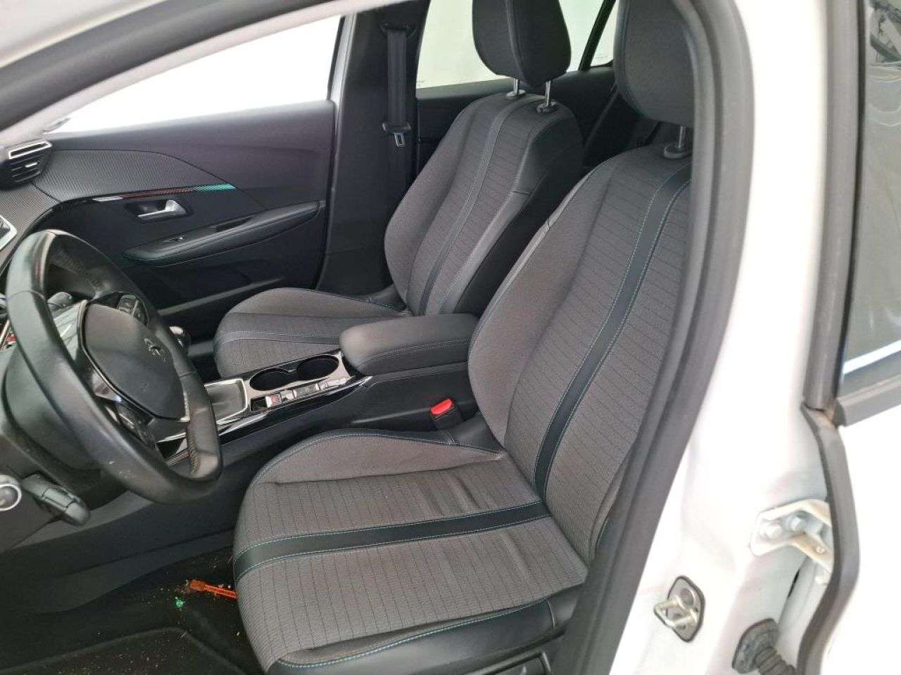 PEUGEOT 208 en Minoautos