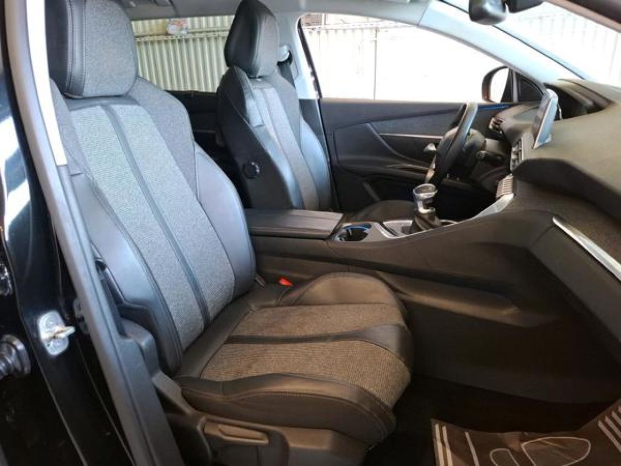 PEUGEOT 5008 en Minoautos