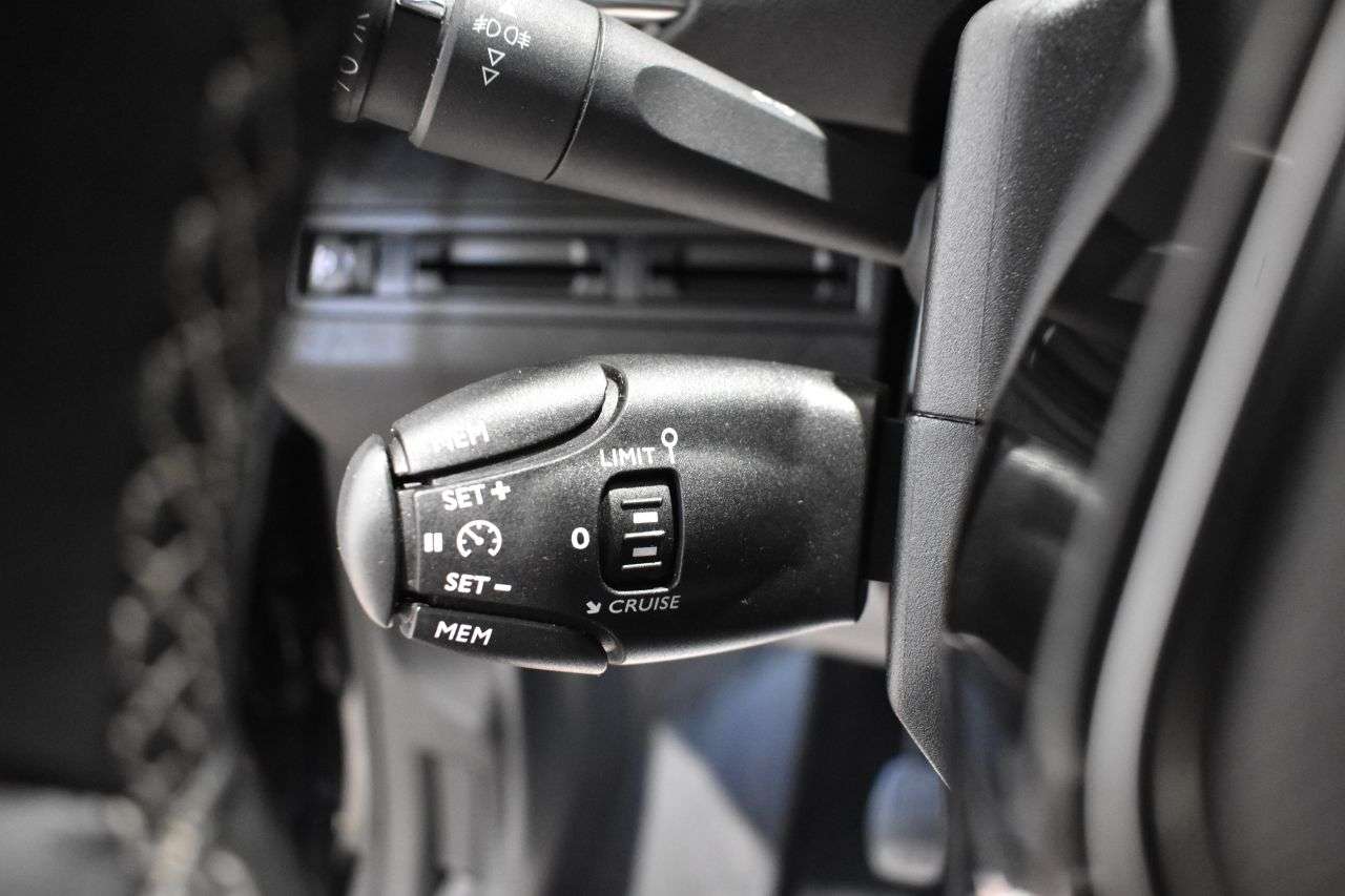 PEUGEOT 5008 en Minoautos