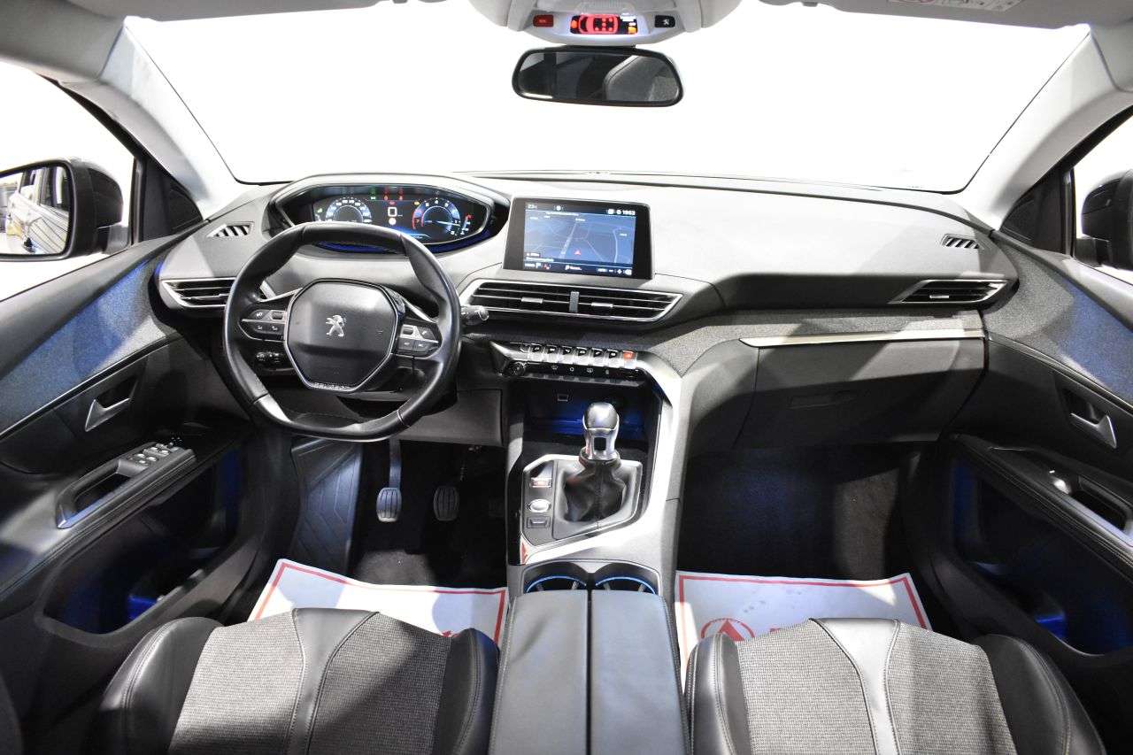 PEUGEOT 5008 en Minoautos