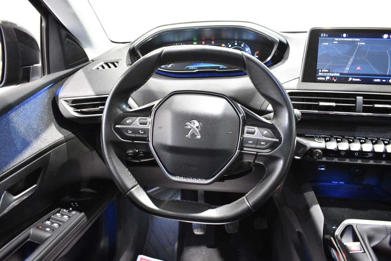 PEUGEOT 5008 en Minoautos