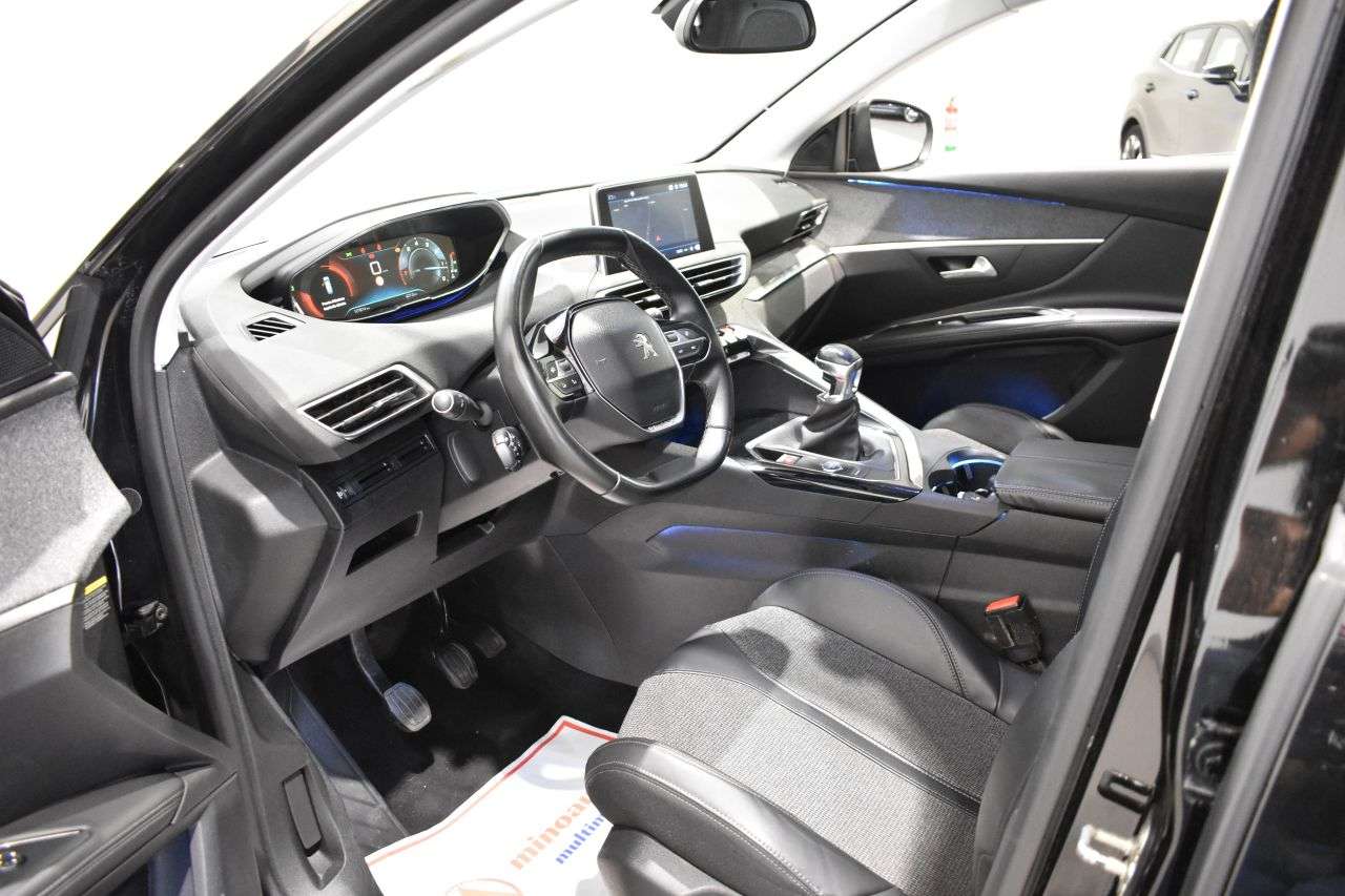PEUGEOT 5008 en Minoautos