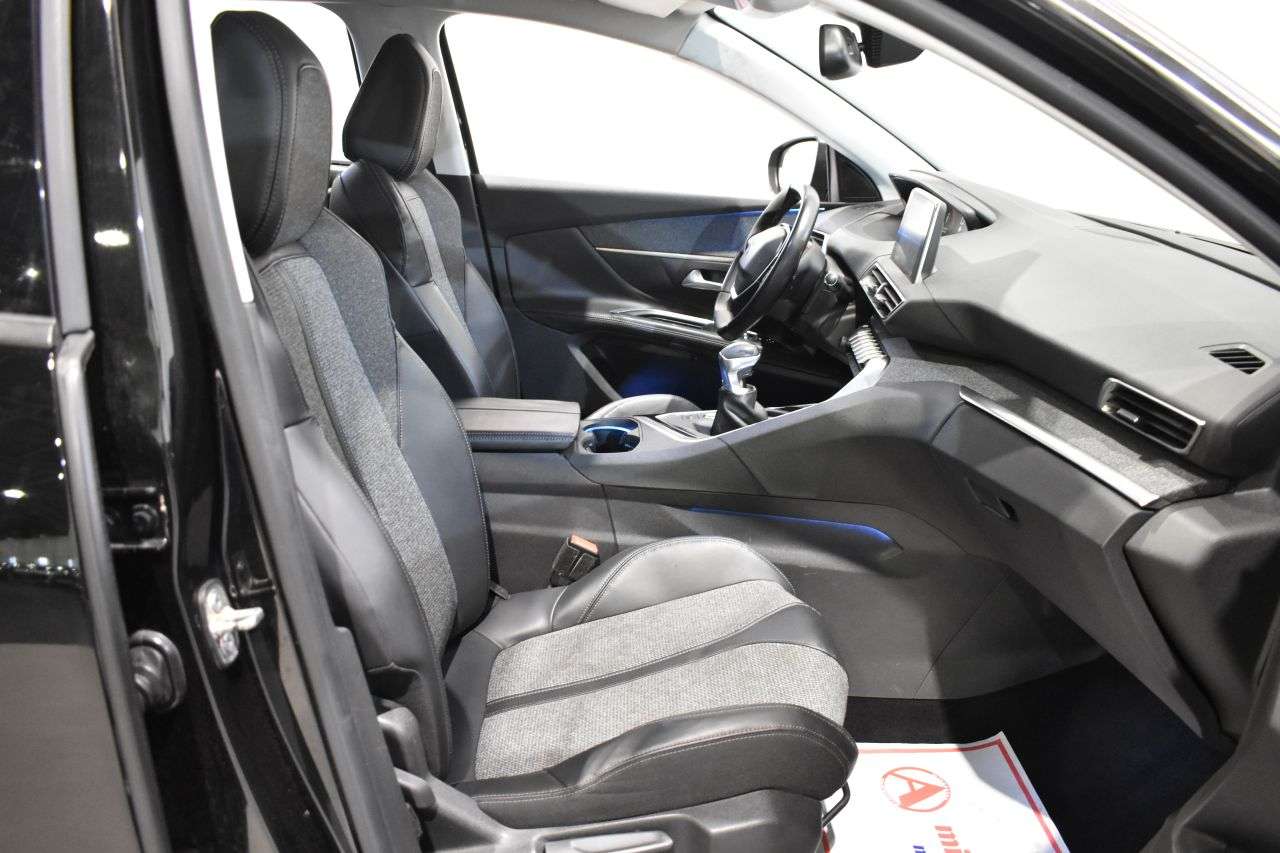 PEUGEOT 5008 en Minoautos