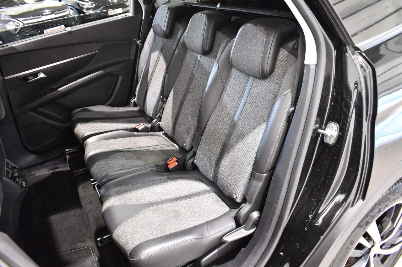 PEUGEOT 5008 en Minoautos