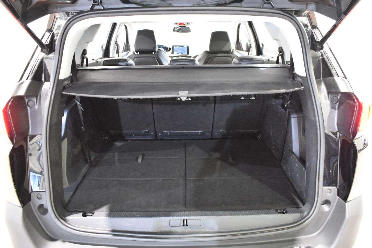 PEUGEOT 5008 en Minoautos