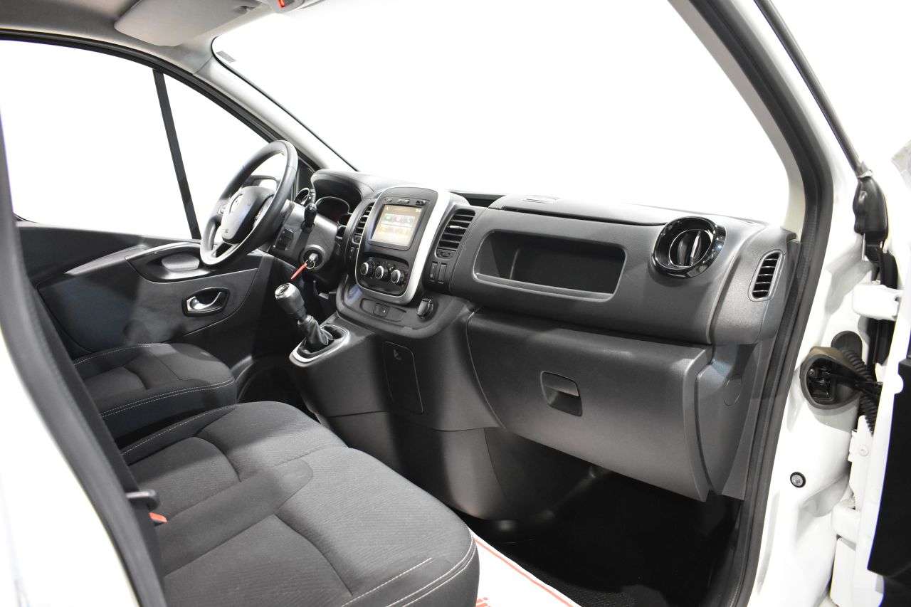 RENAULT TRAFIC en Minoautos