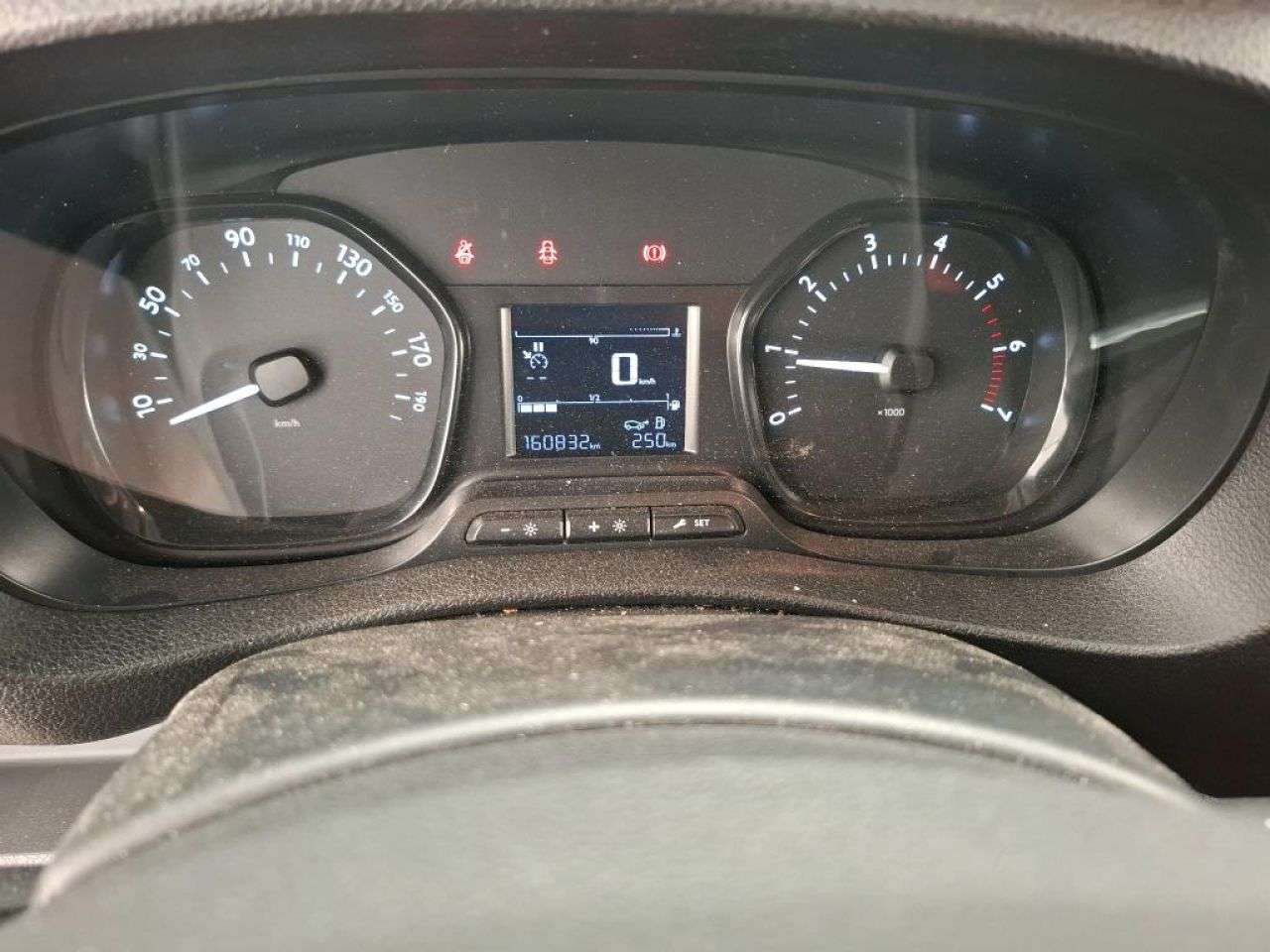 PEUGEOT EXPERT en Minoautos