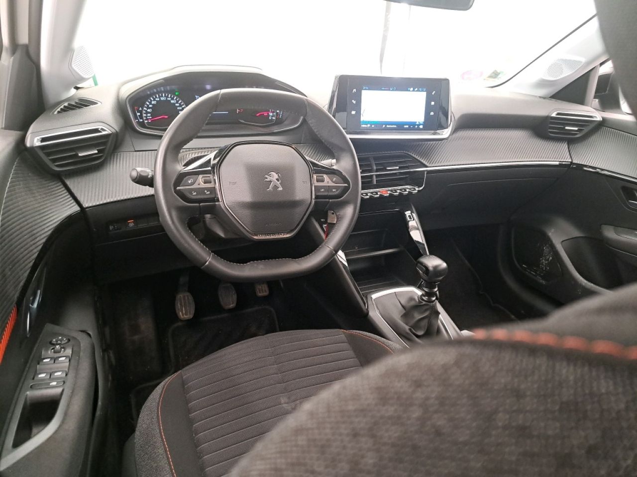 PEUGEOT 208 en Minoautos