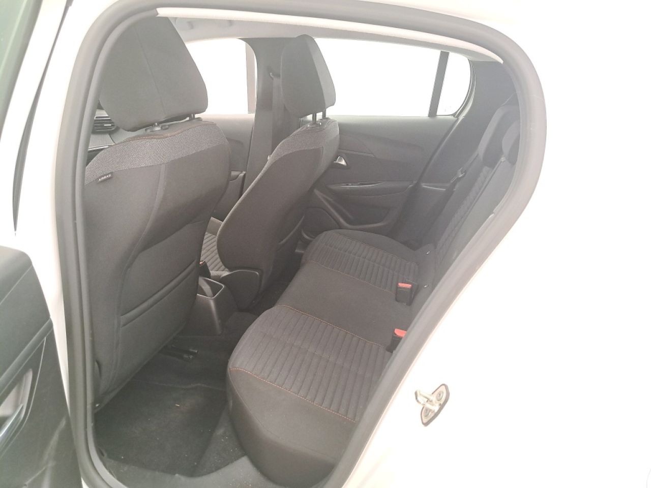 PEUGEOT 208 en Minoautos