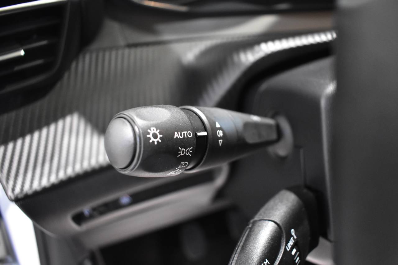 PEUGEOT 208 en Minoautos