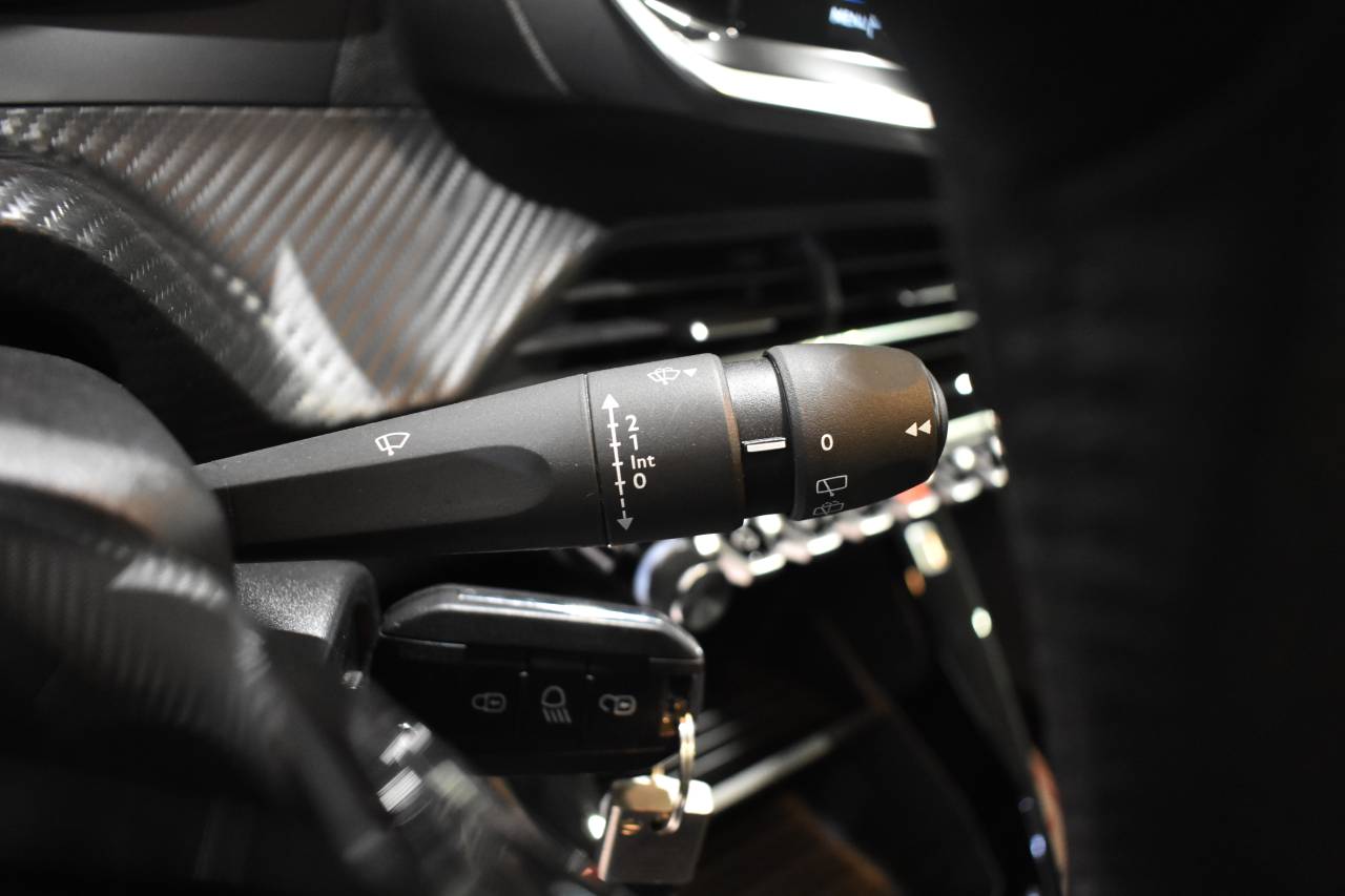 PEUGEOT 208 en Minoautos