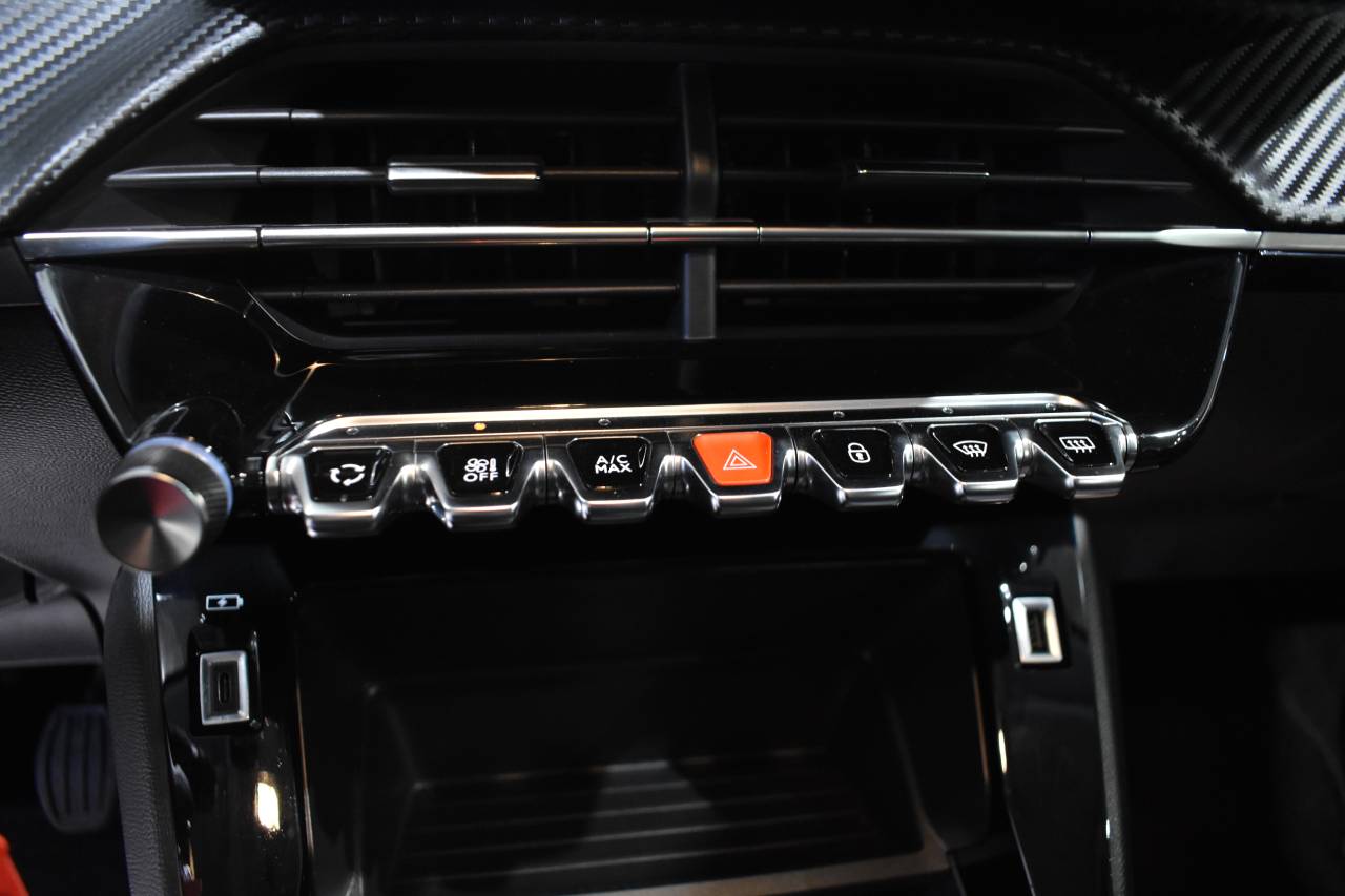 PEUGEOT 208 en Minoautos