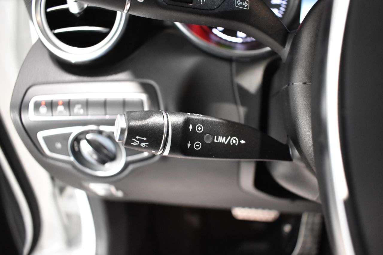 MERCEDES-BENZ CLASE GLC