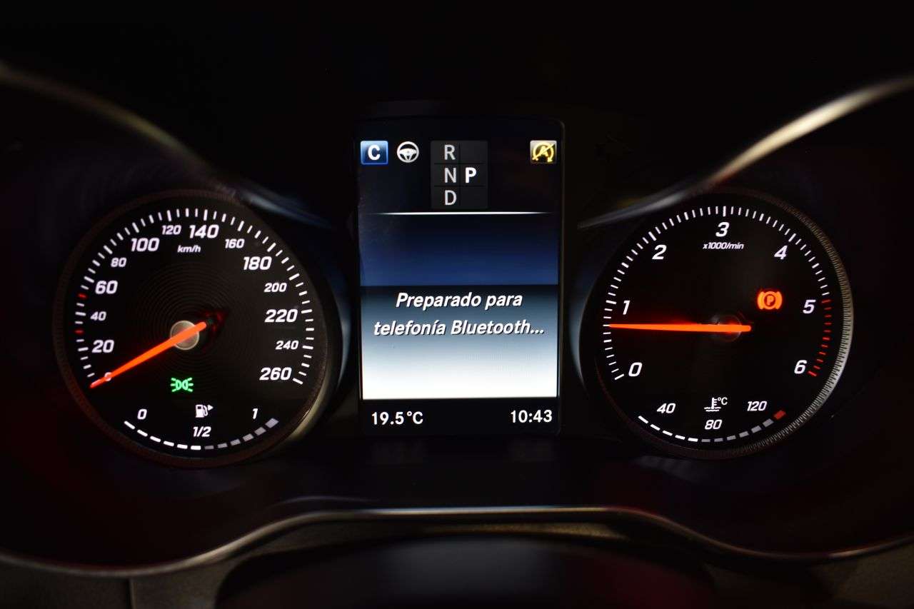 MERCEDES-BENZ CLASE GLC