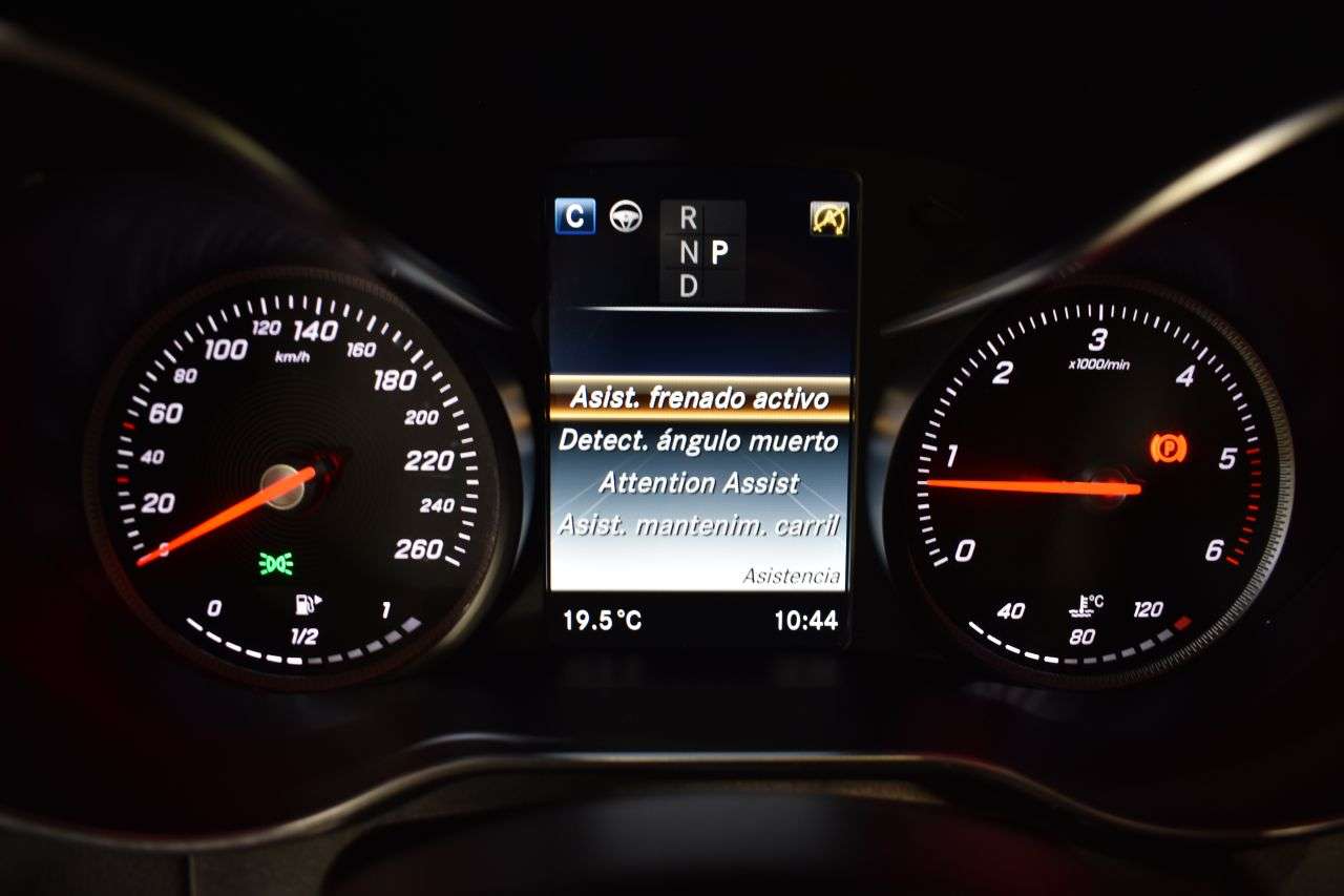 MERCEDES-BENZ CLASE GLC en Minoautos