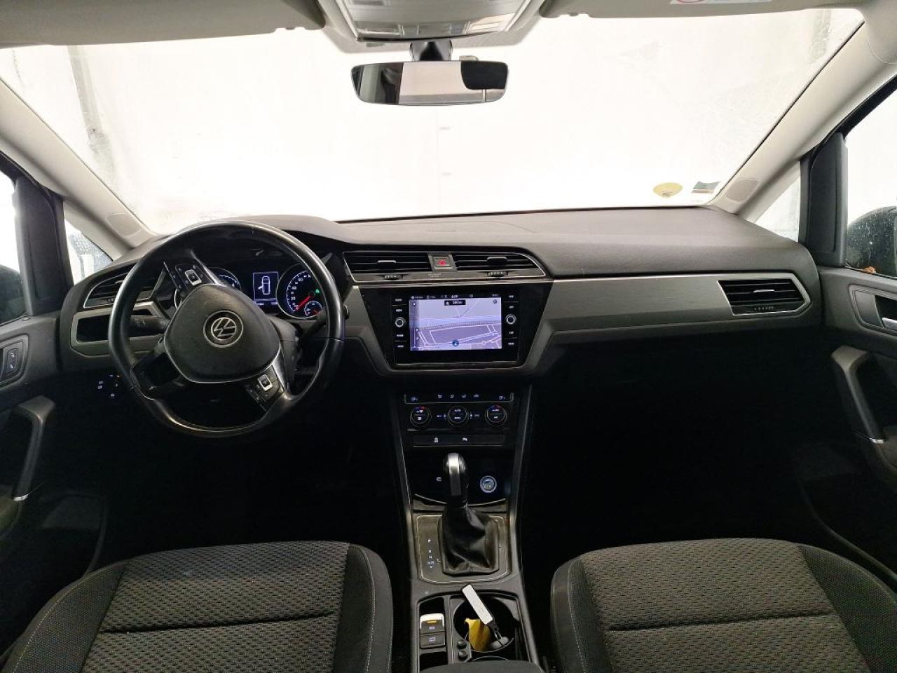 VW TOURAN en Minoautos
