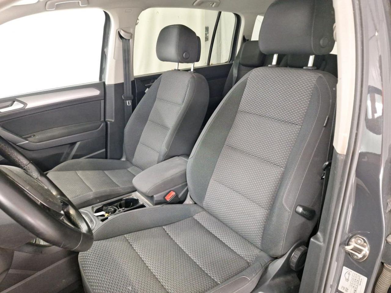 VW TOURAN en Minoautos