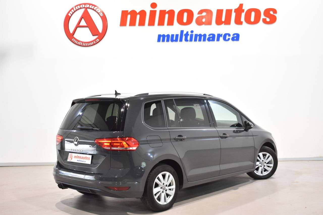VW TOURAN en Minoautos