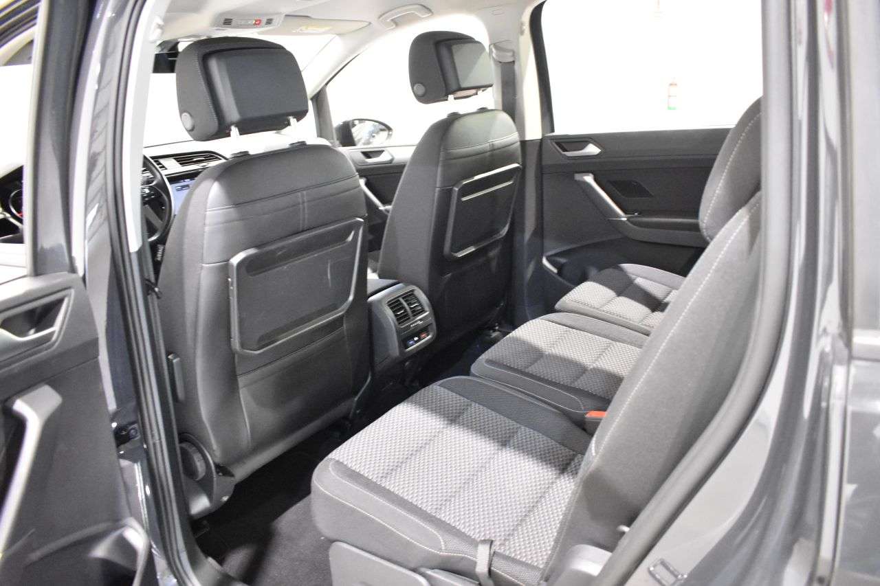 VW TOURAN en Minoautos