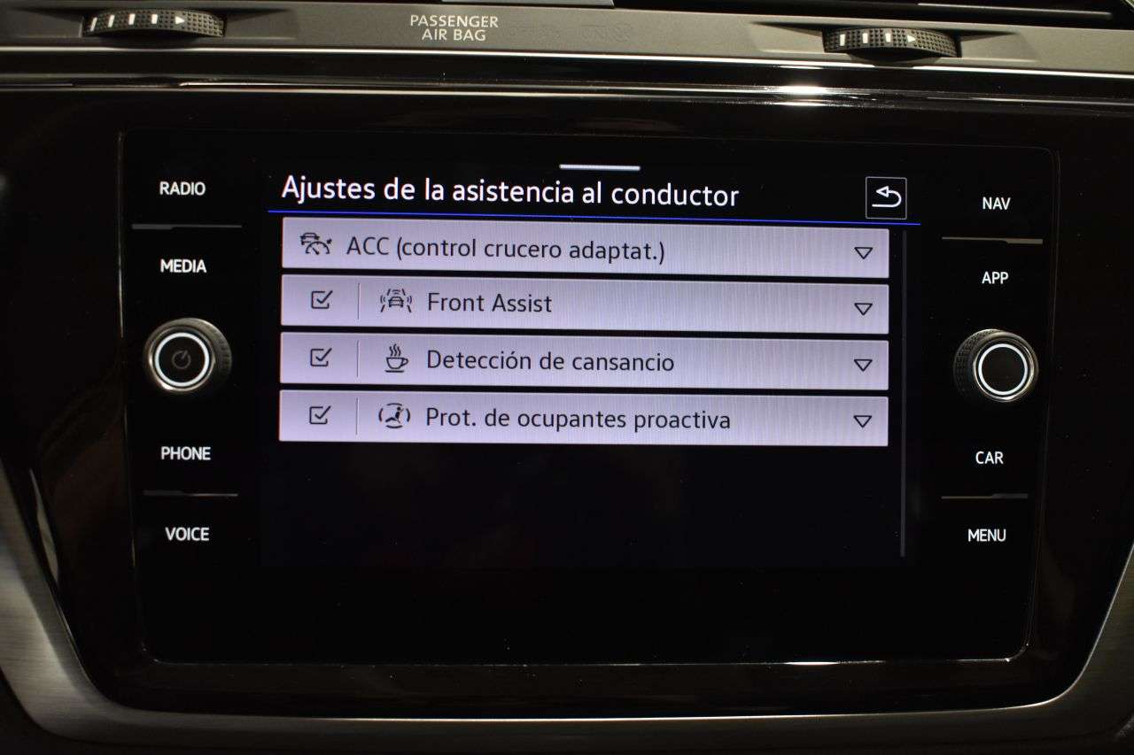 VW TOURAN en Minoautos