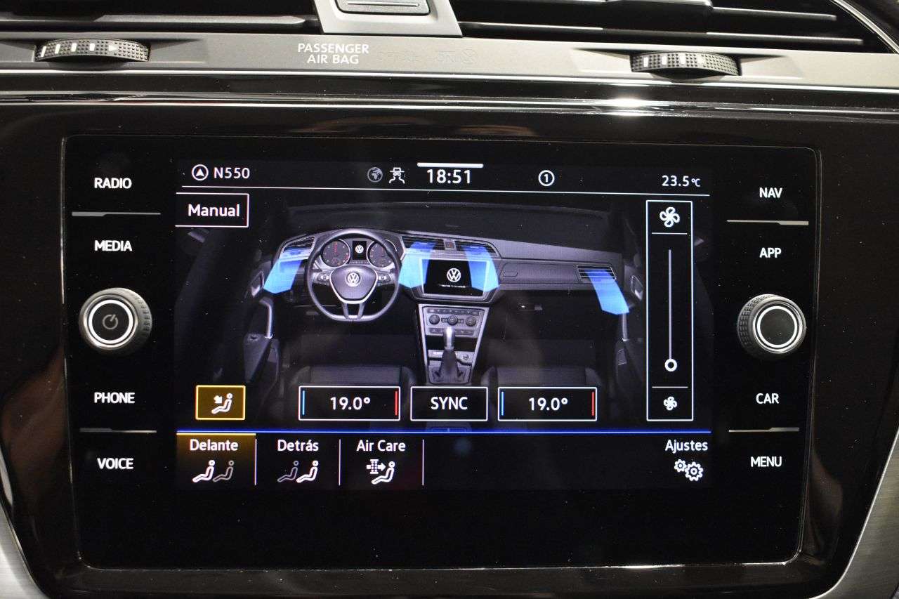 VW TOURAN en Minoautos