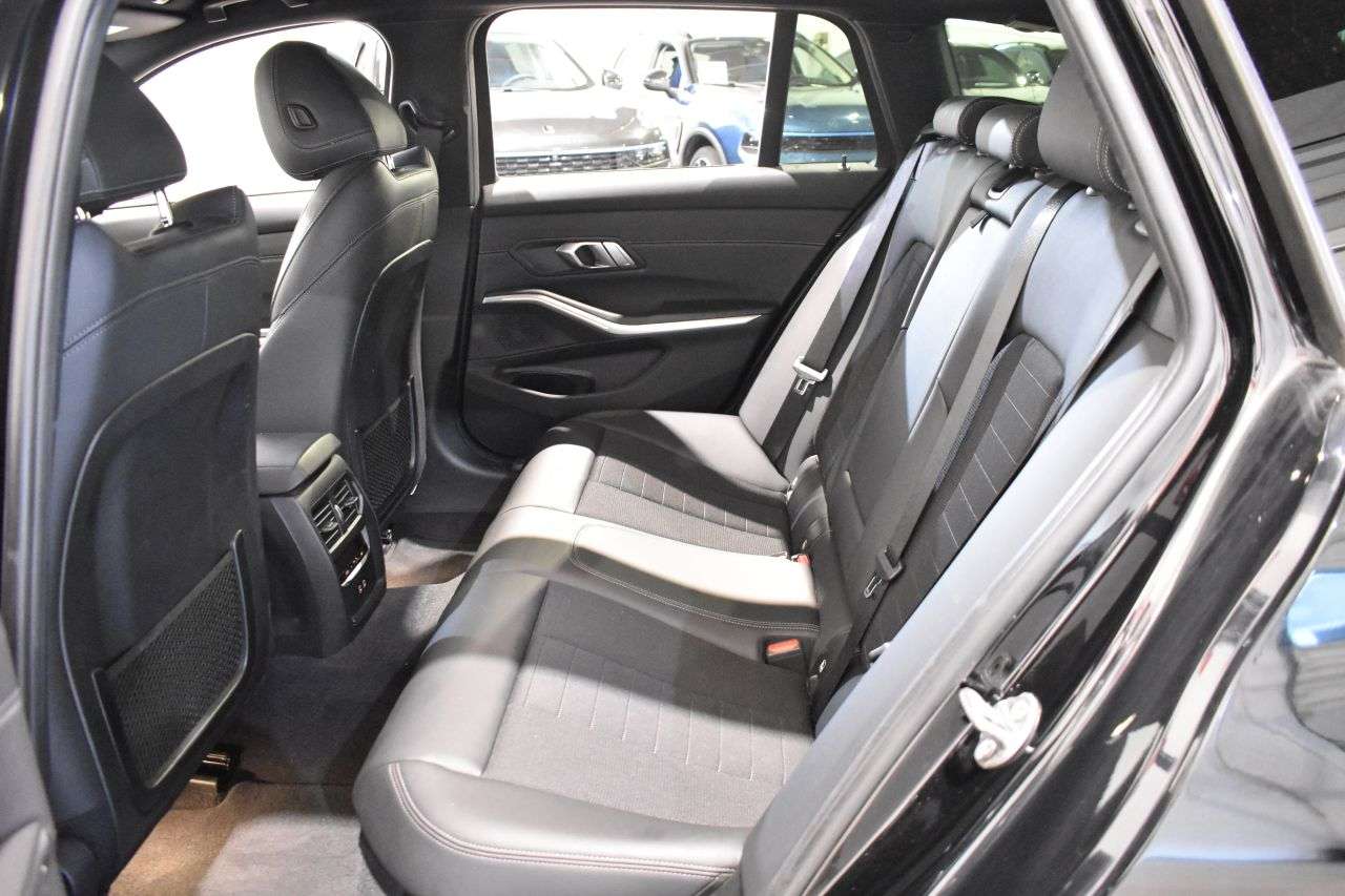 BMW SERIE 3 TOURING en Minoautos