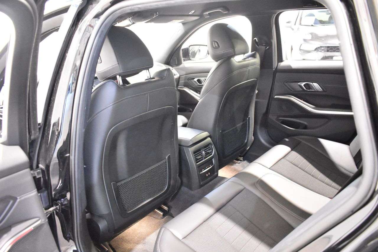 BMW SERIE 3 TOURING en Minoautos