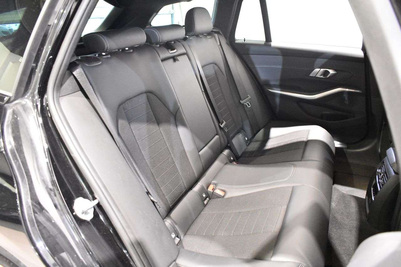 BMW SERIE 3 TOURING en Minoautos