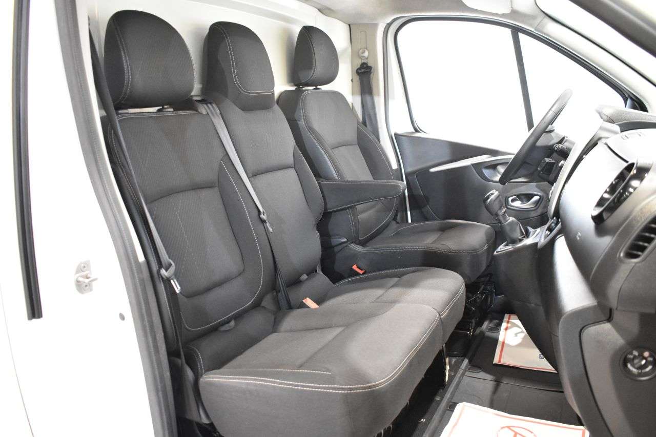 RENAULT TRAFIC en Minoautos