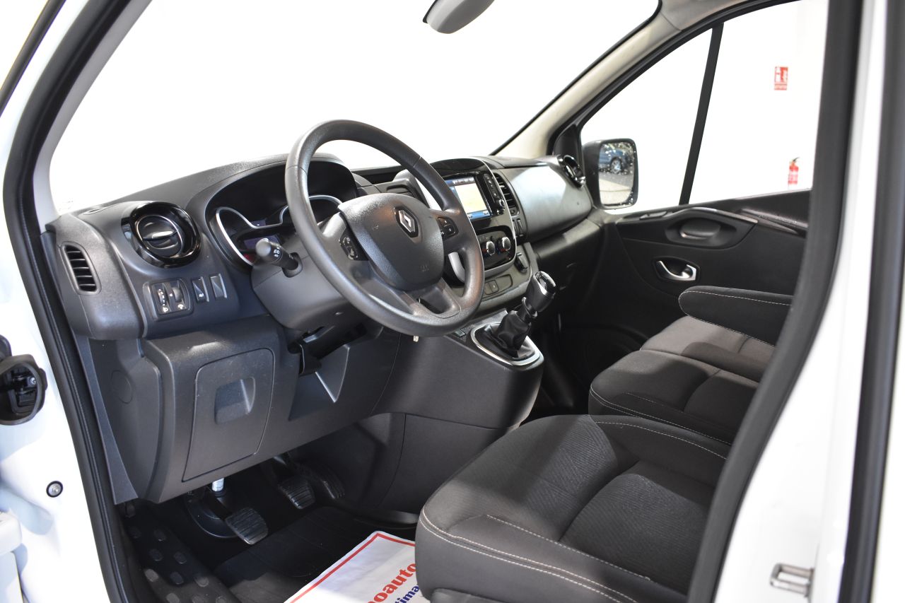 RENAULT TRAFIC en Minoautos