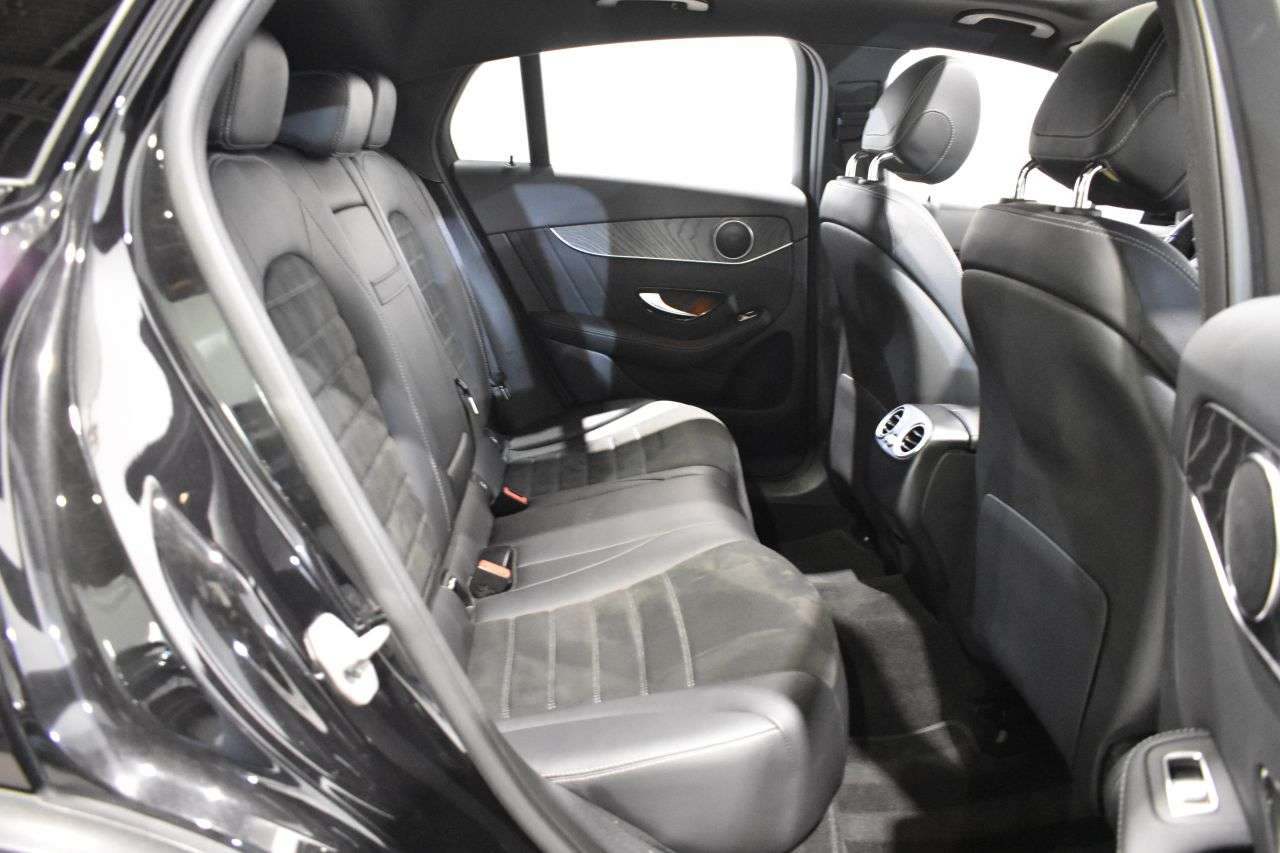 MERCEDES-BENZ GLC COUP� en Minoautos