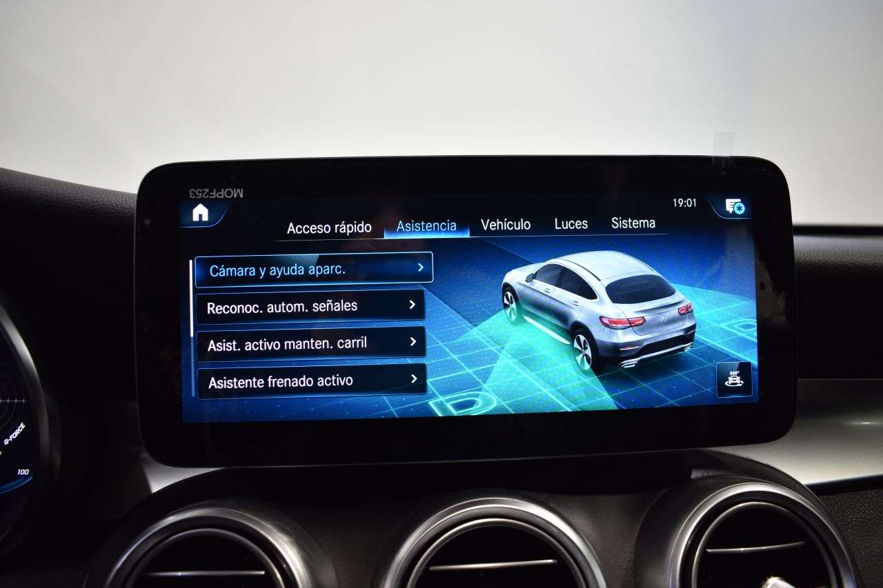 MERCEDES-BENZ GLC COUP� en Minoautos