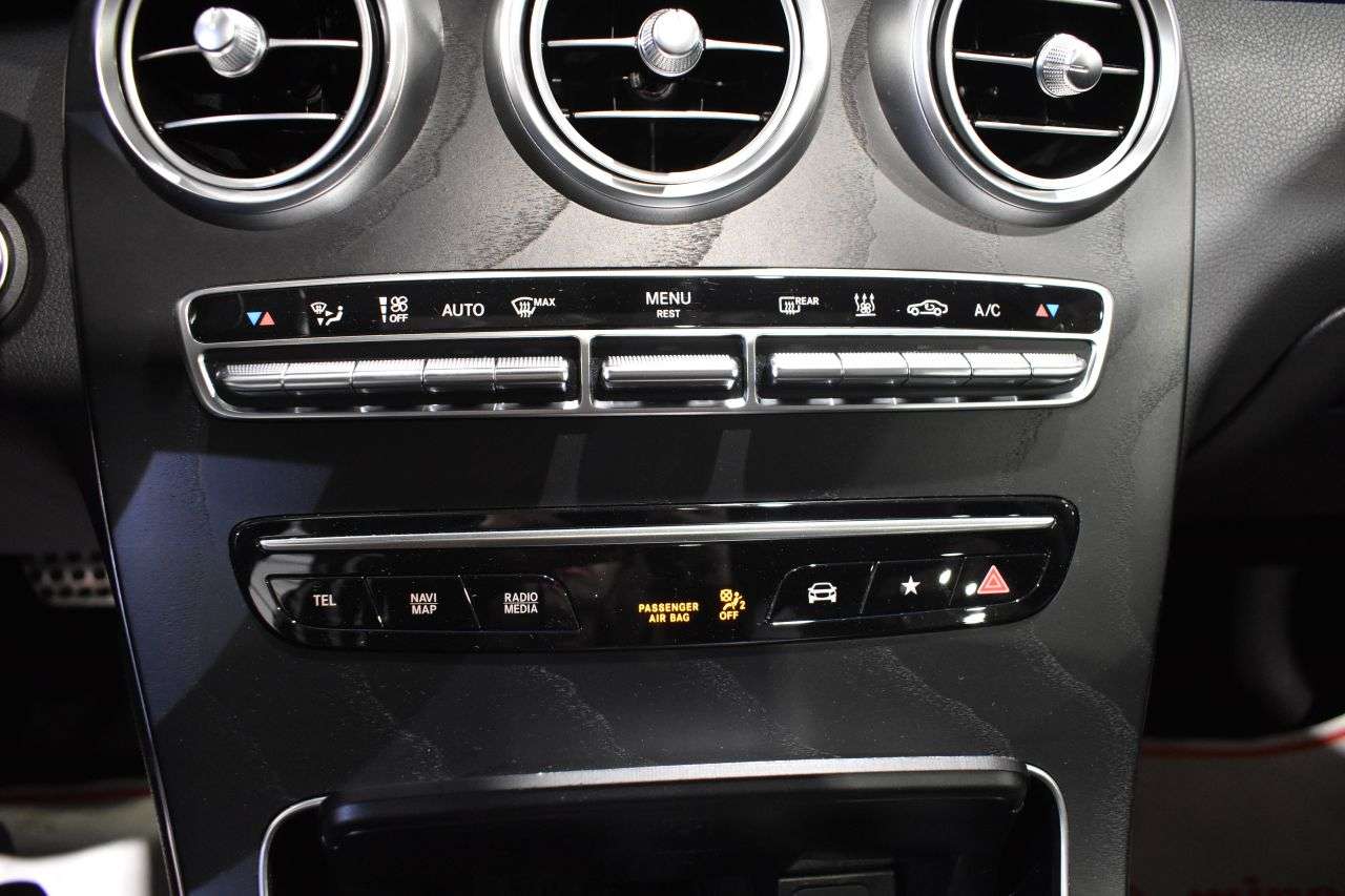 MERCEDES-BENZ GLC COUP� en Minoautos