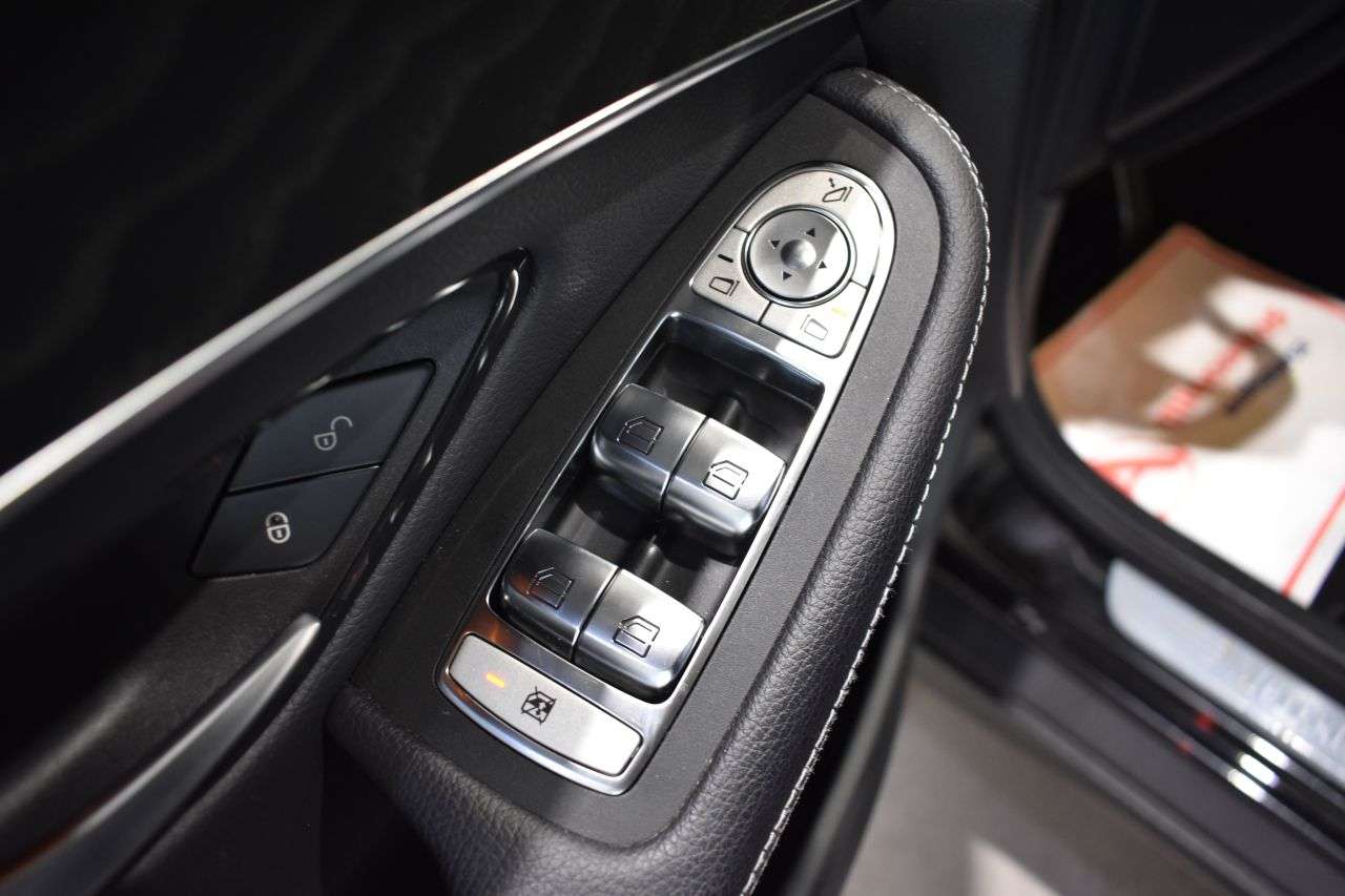 MERCEDES-BENZ GLC COUP� en Minoautos