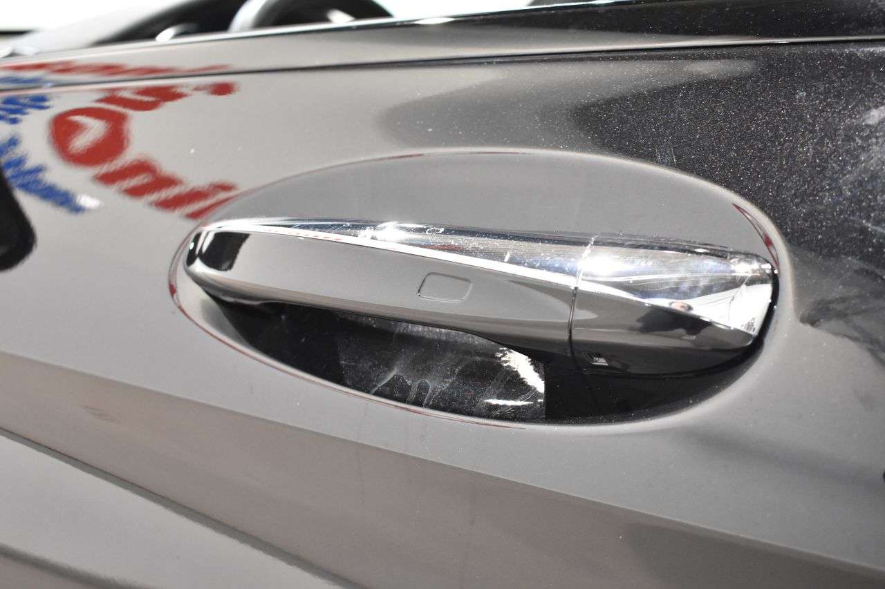 MERCEDES-BENZ GLC COUP� en Minoautos